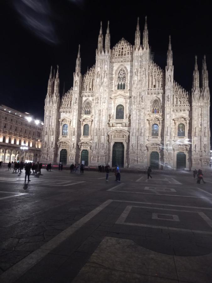  Lejlighed Milano Eksteriør billede
